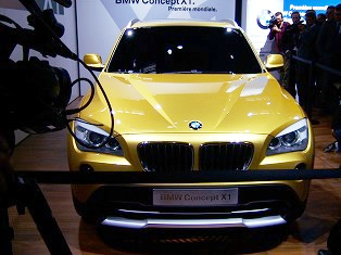 BMW Concept X1ワールドプレミア